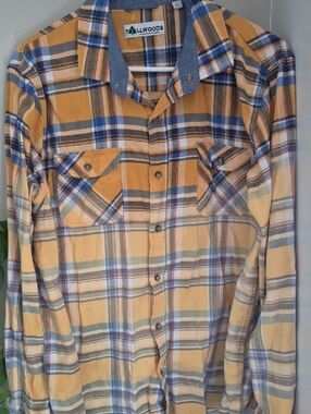 Tallwoods Women's Yellow Plaid Button-Down Shirt